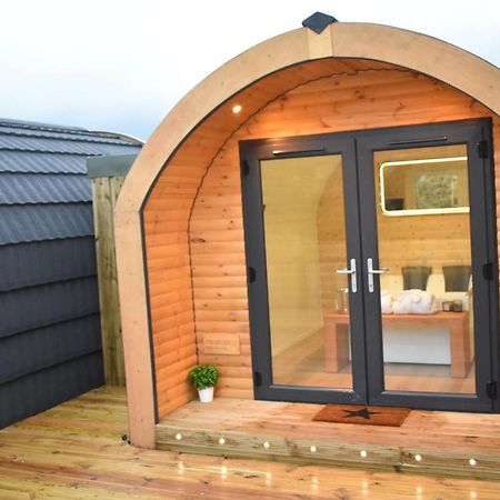 Apex Studio Pod & Jacuzzi Bath Fort William Luaran gambar